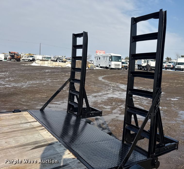 image for item EG2024 2018 Top Hat Trailers equipment trailer