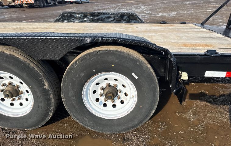 image for item EG2024 2018 Top Hat Trailers equipment trailer