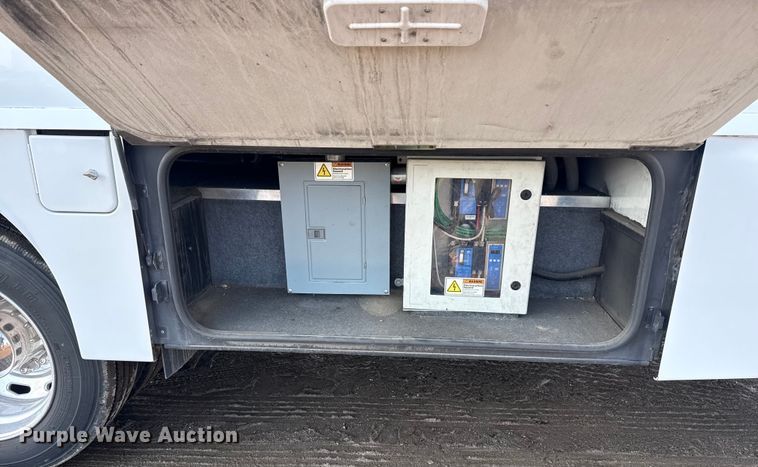 image for item EG2026 2017 Winnebago mobile medical unit