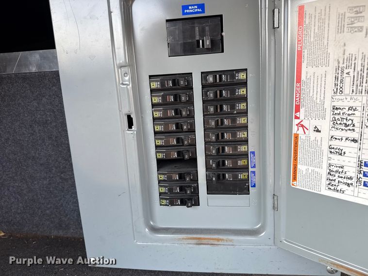 image for item EG2026 2017 Winnebago mobile medical unit