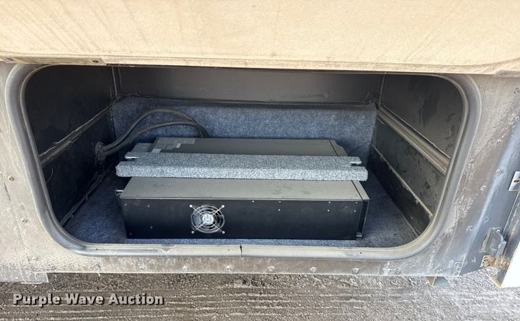 image for item EG2026 2017 Winnebago mobile medical unit