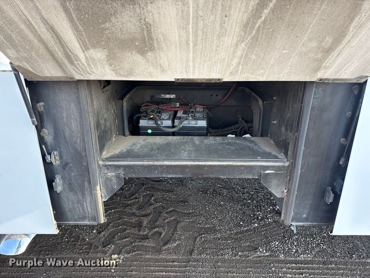 image for item EG2026 2017 Winnebago mobile medical unit