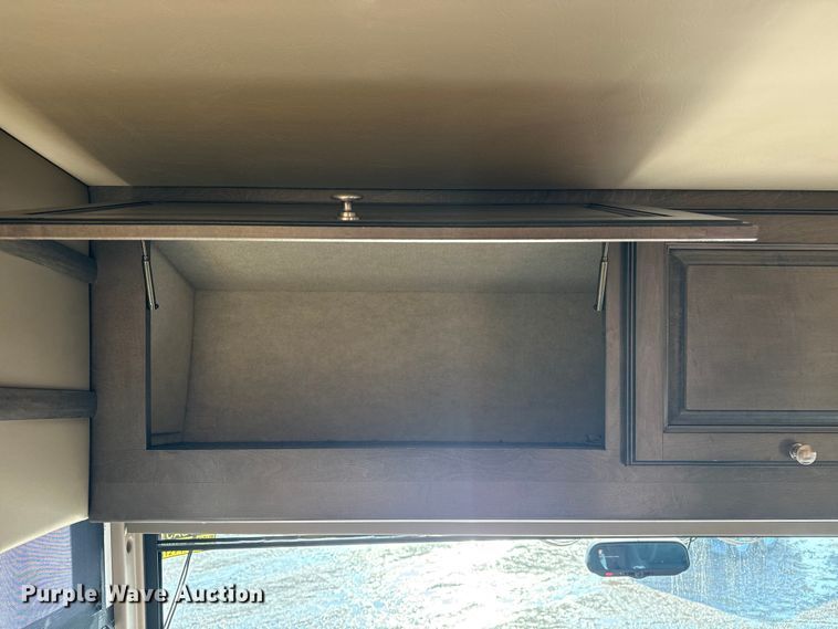 image for item EG2026 2017 Winnebago mobile medical unit