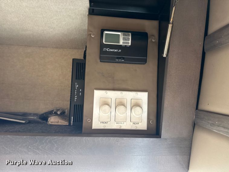 image for item EG2026 2017 Winnebago mobile medical unit