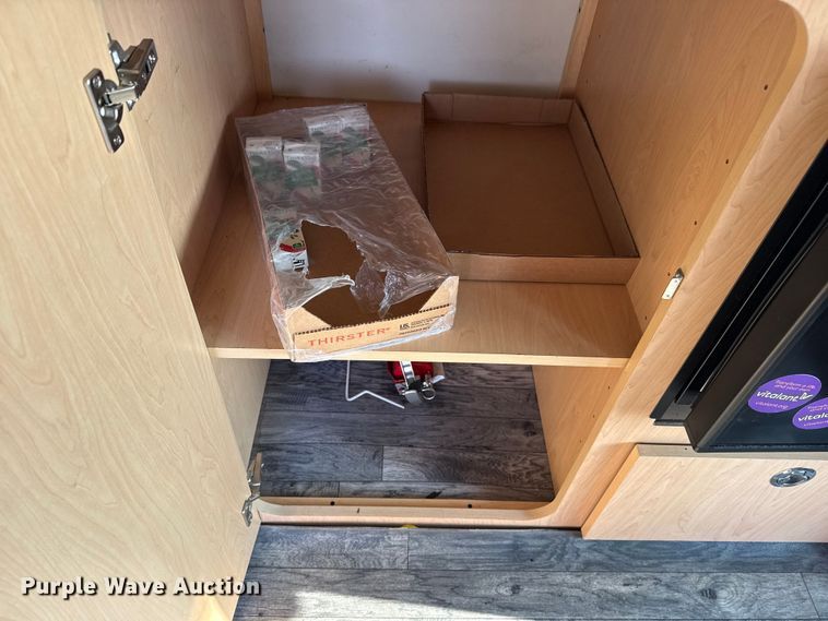 image for item EG2026 2017 Winnebago mobile medical unit