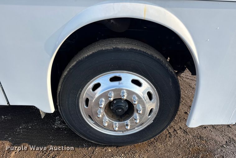 image for item EG2026 2017 Winnebago mobile medical unit