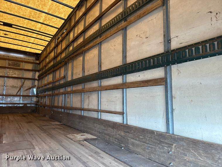 image for item EG2041 2000 Freightliner FL60 box truck