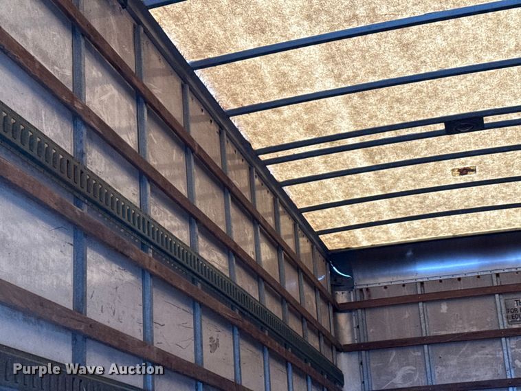 image for item EG2041 2000 Freightliner FL60 box truck