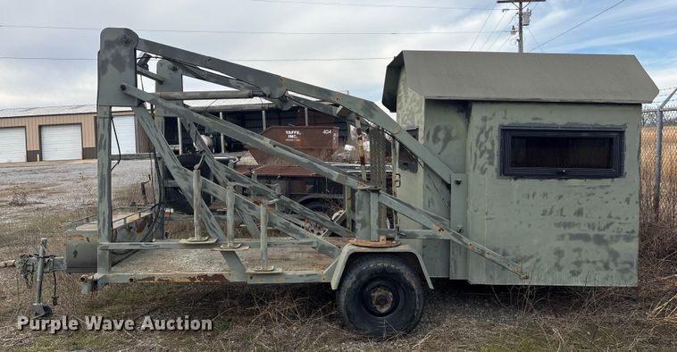 image for item EG8336 New Heights mobile deer blind trailer