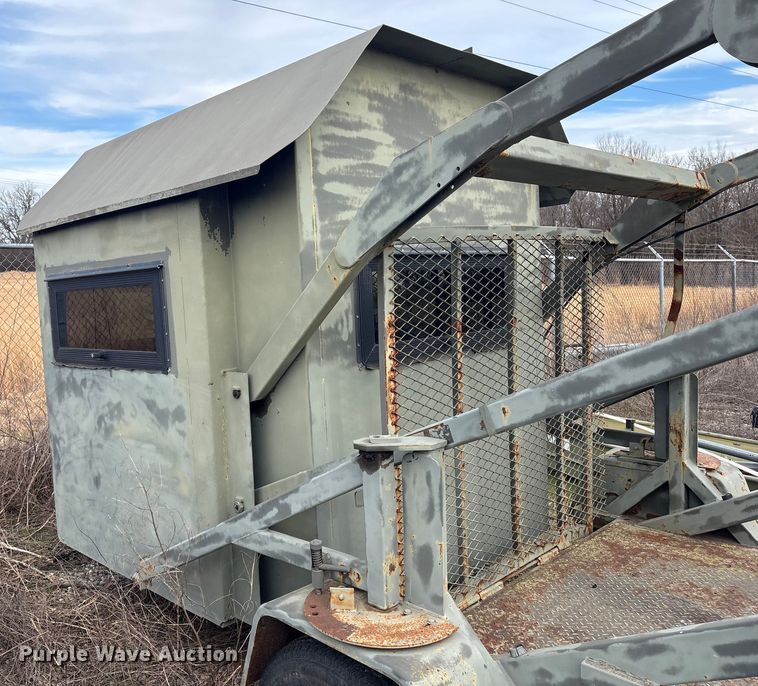 image for item EG8336 New Heights mobile deer blind trailer