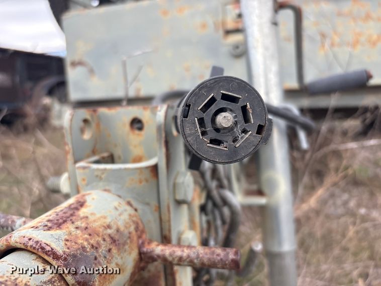 image for item EG8336 New Heights mobile deer blind trailer