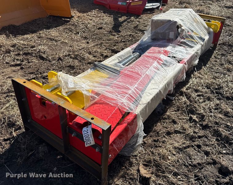 image for item EN0259 2025 AGT car lift