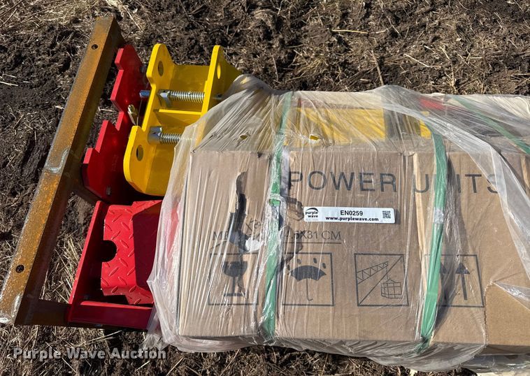 image for item EN0259 2025 AGT car lift