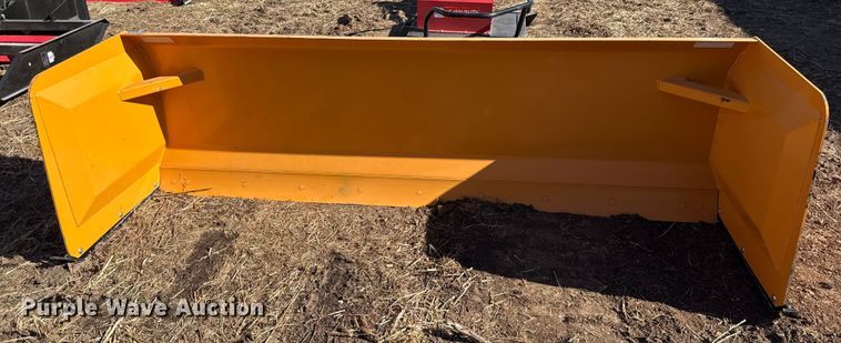 image for item EN0261 Industias America SP09 skid steer snow pusher