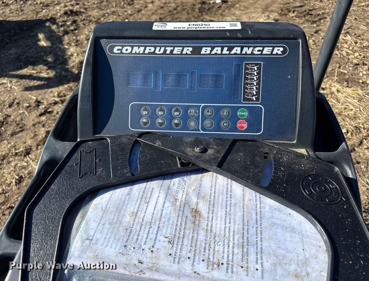 image for item EN0292 AGrotk wheel balancer