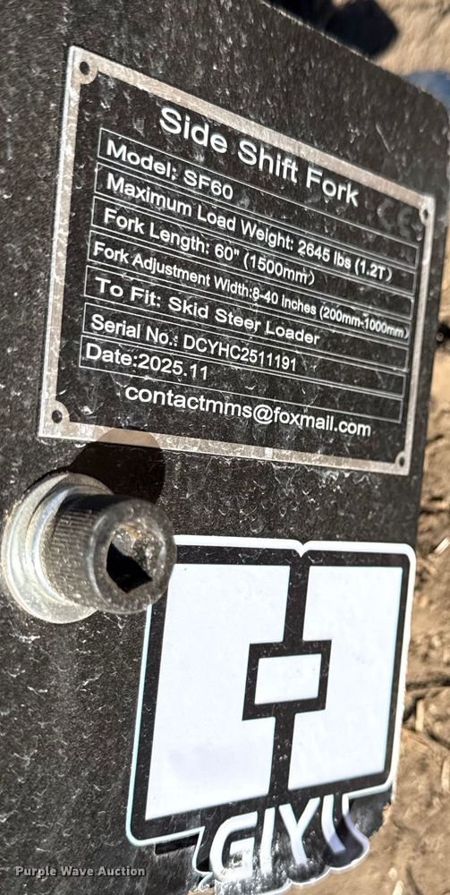 image for item EN0295 2025 Giyi skid steer forks