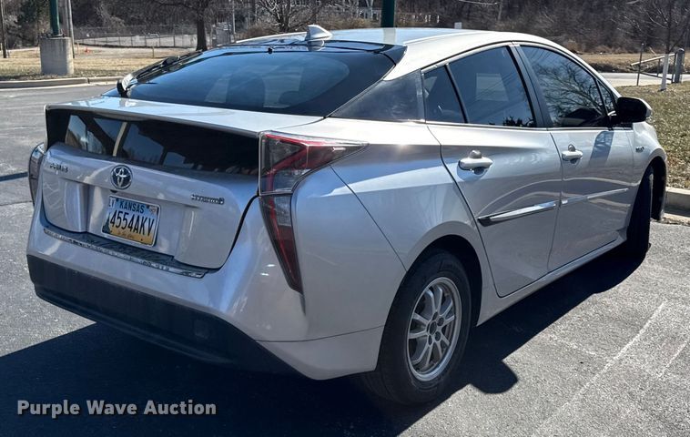image for item EN0476 2016 Toyota Prius 