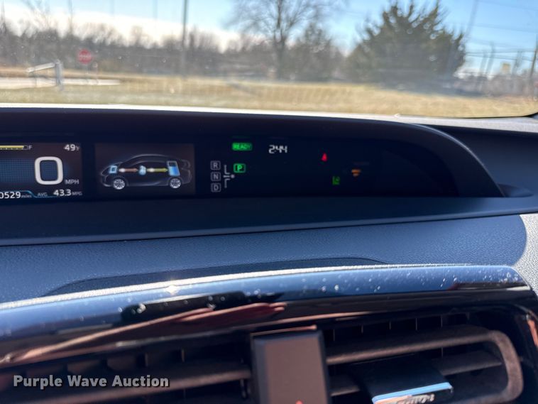 image for item EN0476 2016 Toyota Prius 