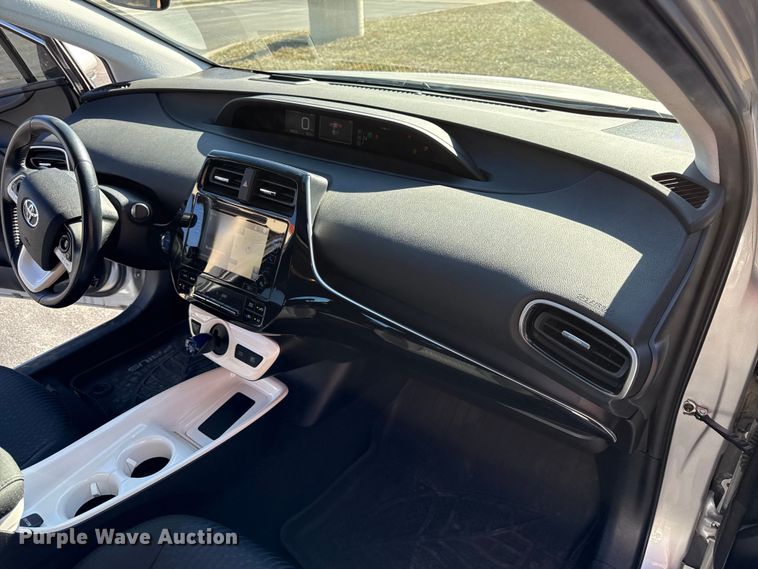 image for item EN0476 2016 Toyota Prius 