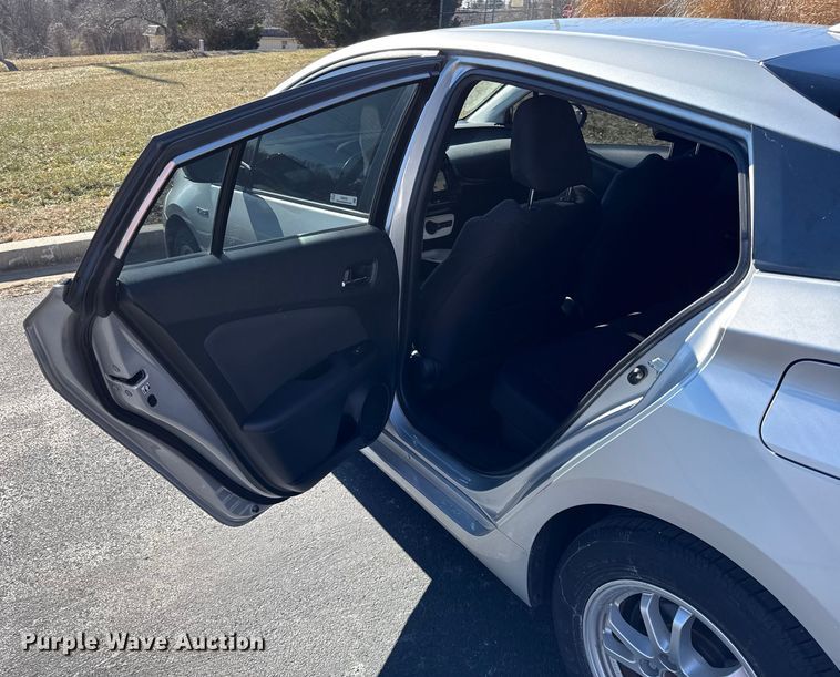 image for item EN0476 2016 Toyota Prius 