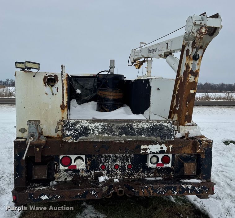 image for item EN0757 2012 Ford F550 utility / service truck