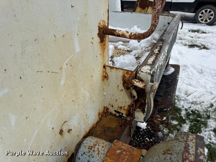 image for item EN0757 2012 Ford F550 utility / service truck