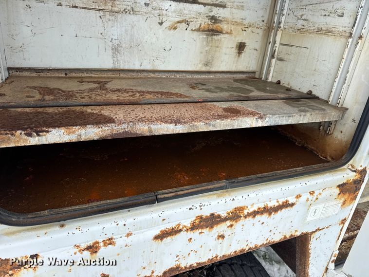 image for item EN0757 2012 Ford F550 utility / service truck