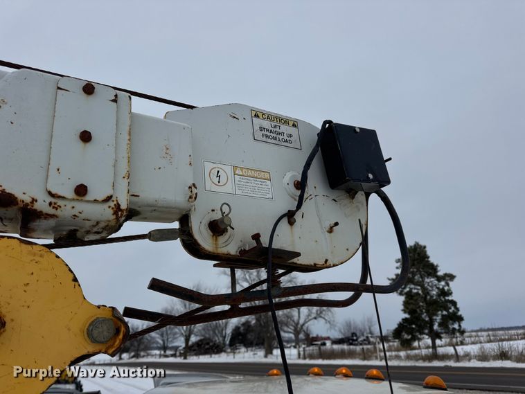 image for item EN0757 2012 Ford F550 utility / service truck