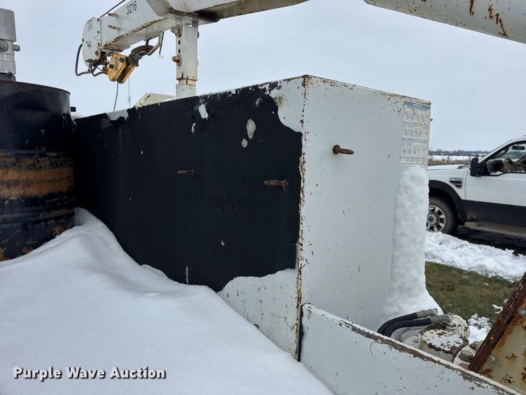 image for item EN0757 2012 Ford F550 utility / service truck