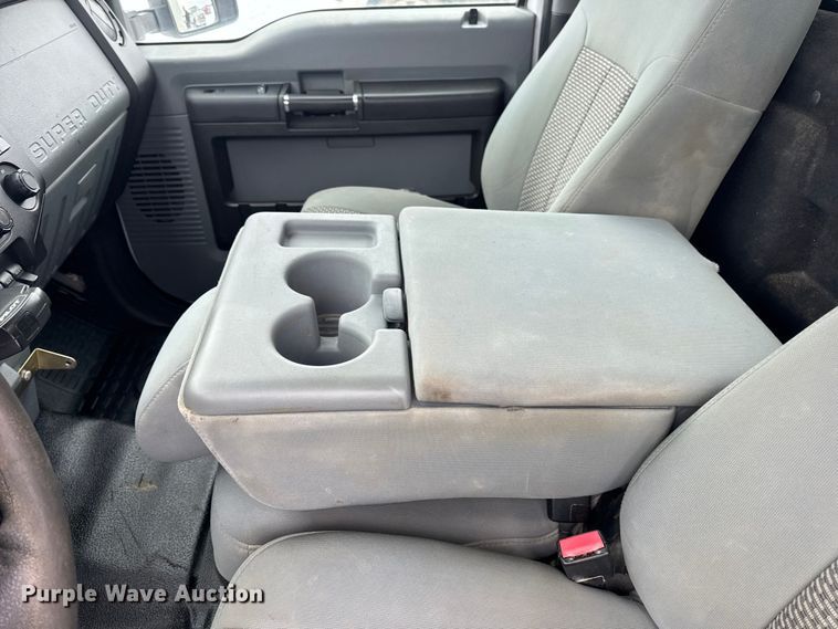 image for item EN0757 2012 Ford F550 utility / service truck