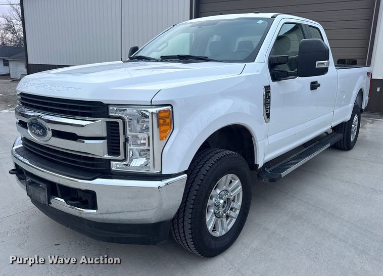 image for item EN0907 2017 Ford F250 Super Duty STX Ext. Cab pickup truck
