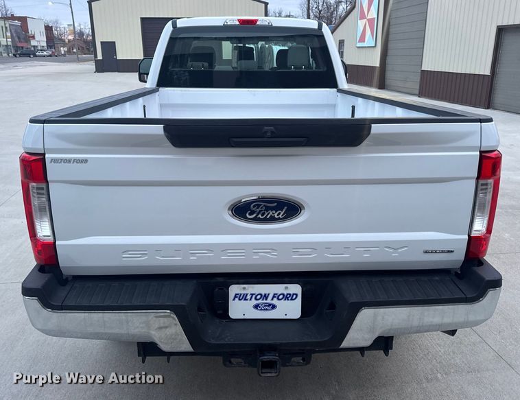 image for item EN0907 2017 Ford F250 Super Duty STX Ext. Cab pickup truck