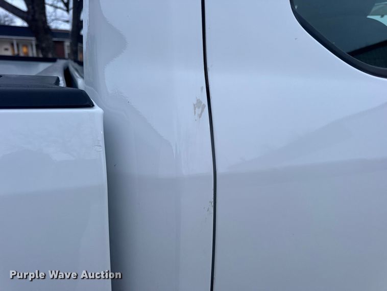 image for item EN0907 2017 Ford F250 Super Duty STX Ext. Cab pickup truck