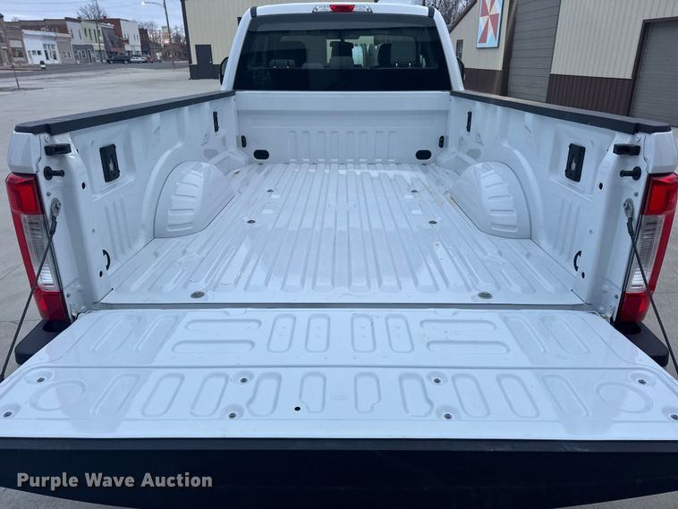 image for item EN0907 2017 Ford F250 Super Duty STX Ext. Cab pickup truck