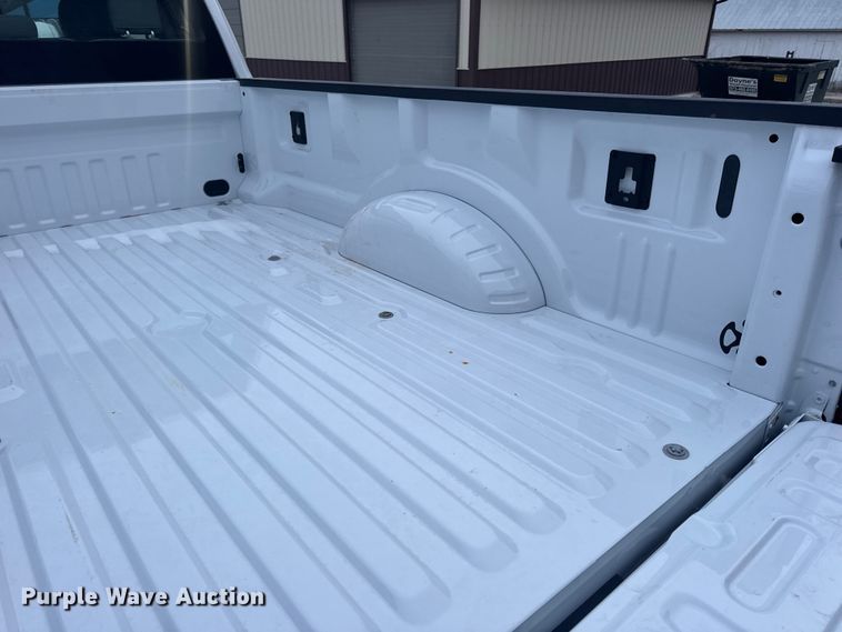 image for item EN0907 2017 Ford F250 Super Duty STX Ext. Cab pickup truck