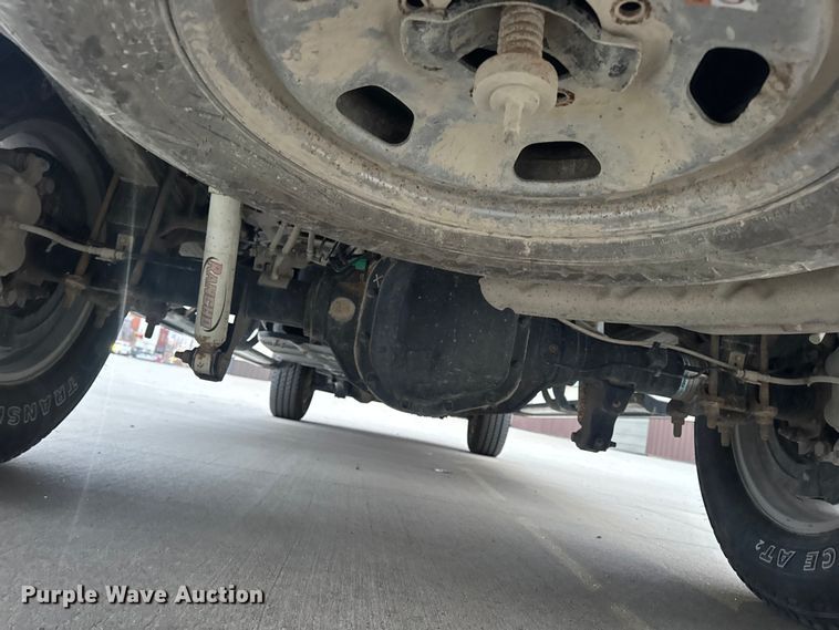 image for item EN0907 2017 Ford F250 Super Duty STX Ext. Cab pickup truck