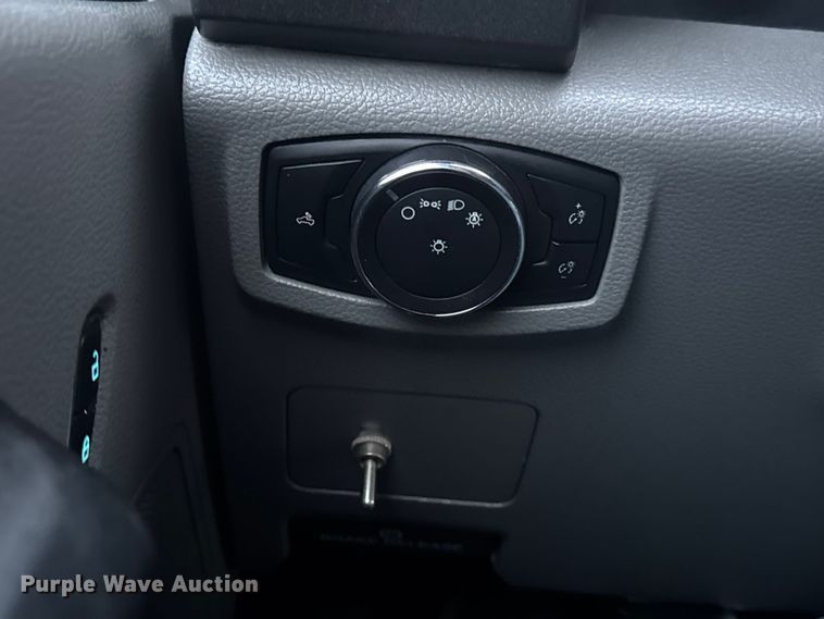 image for item EN0907 2017 Ford F250 Super Duty STX Ext. Cab pickup truck