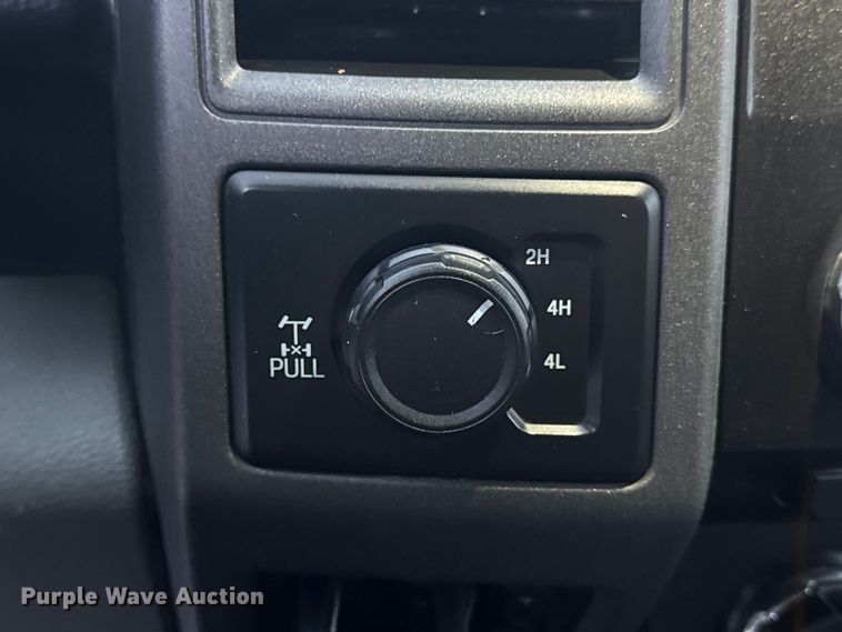 image for item EN0907 2017 Ford F250 Super Duty STX Ext. Cab pickup truck