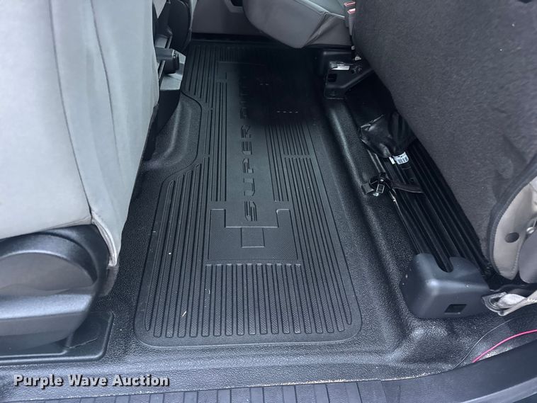 image for item EN0907 2017 Ford F250 Super Duty STX Ext. Cab pickup truck