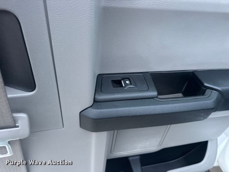 image for item EN0907 2017 Ford F250 Super Duty STX Ext. Cab pickup truck