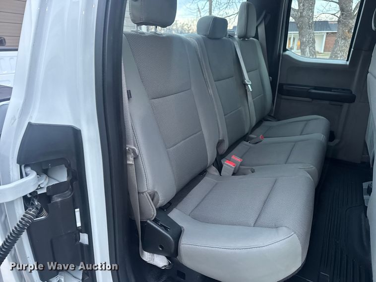 image for item EN0907 2017 Ford F250 Super Duty STX Ext. Cab pickup truck