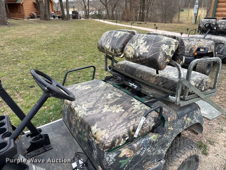 image for item EN5915 Yamaha G19E golf cart