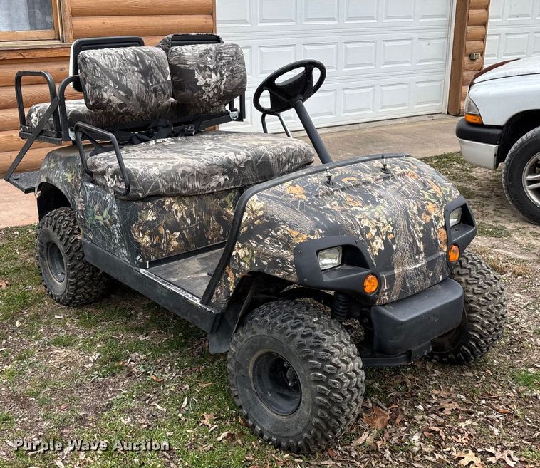 image for item EN5916 Yamaha G19E golf cart