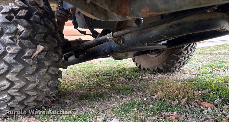 image for item EN5916 Yamaha G19E golf cart