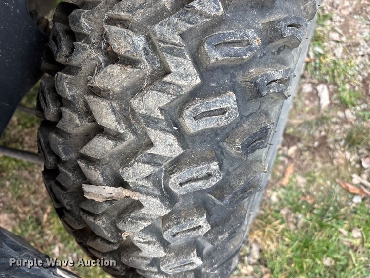 image for item EN5916 Yamaha G19E golf cart