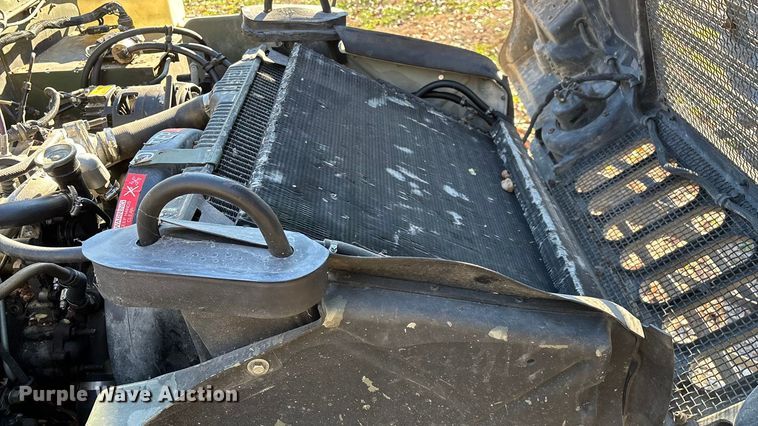 image for item EN5918 1993 AM General M998 HMMWV SUV