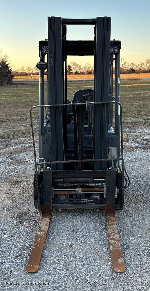 image for item EN5960 Caterpillar 2ET3000 forklift