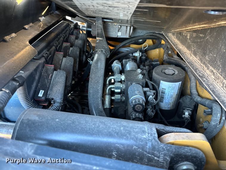 image for item EN5960 Caterpillar 2ET3000 forklift