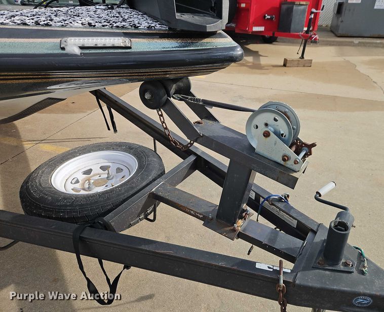 image for item EO4922 1993 Skeeter Z150 boat