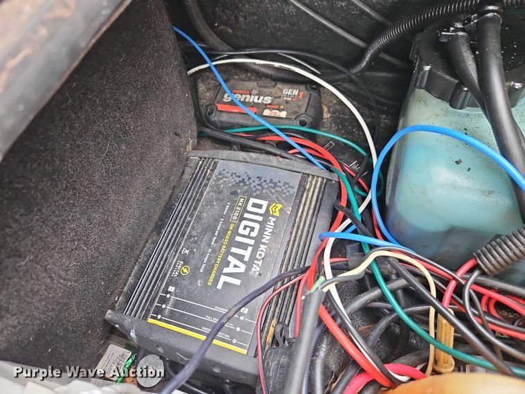 image for item EO4922 1993 Skeeter Z150 boat